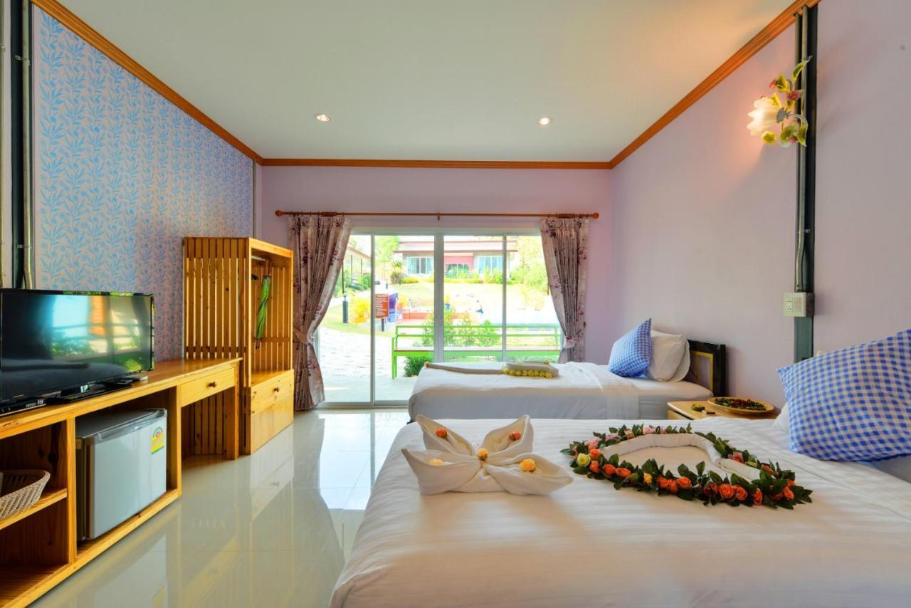 Theerama Cottage Suan Phueng Bagian luar foto