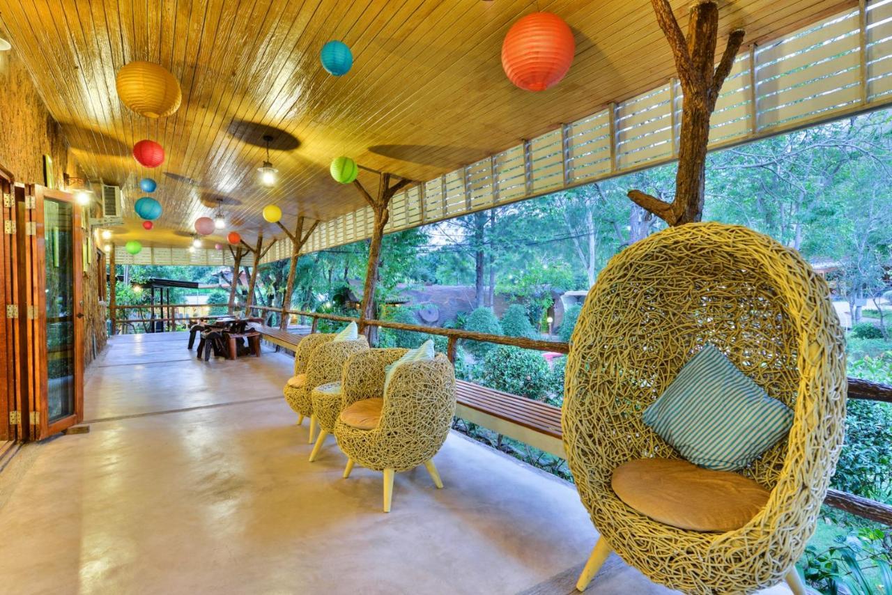 Theerama Cottage Suan Phueng Bagian luar foto
