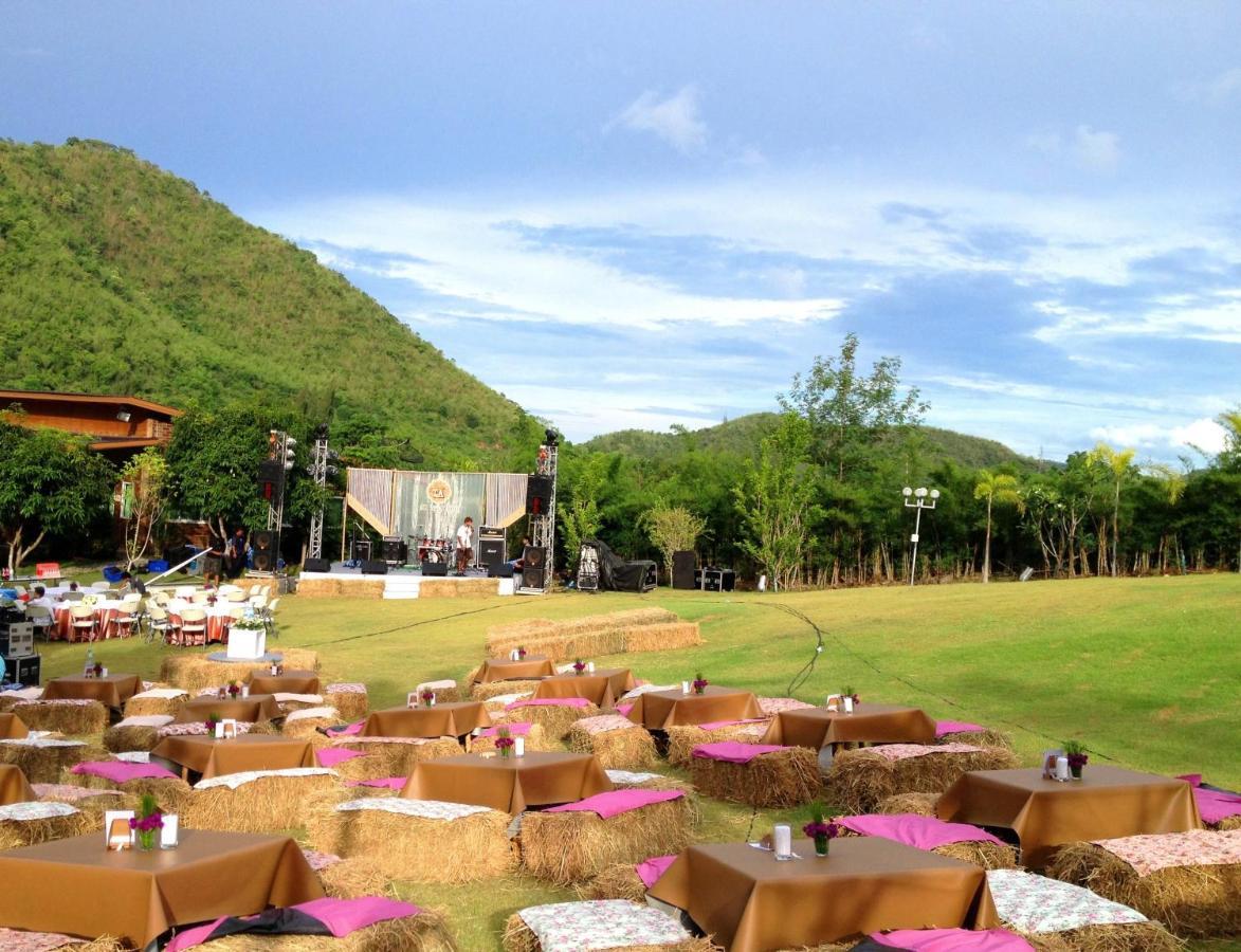 Theerama Cottage Suan Phueng Bagian luar foto